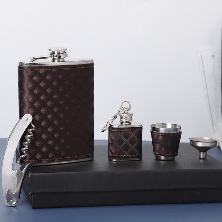 5-teiliges Geschenkset mit kleinem Krug und Flaschenöffner aus braunem Leder, 237 ml