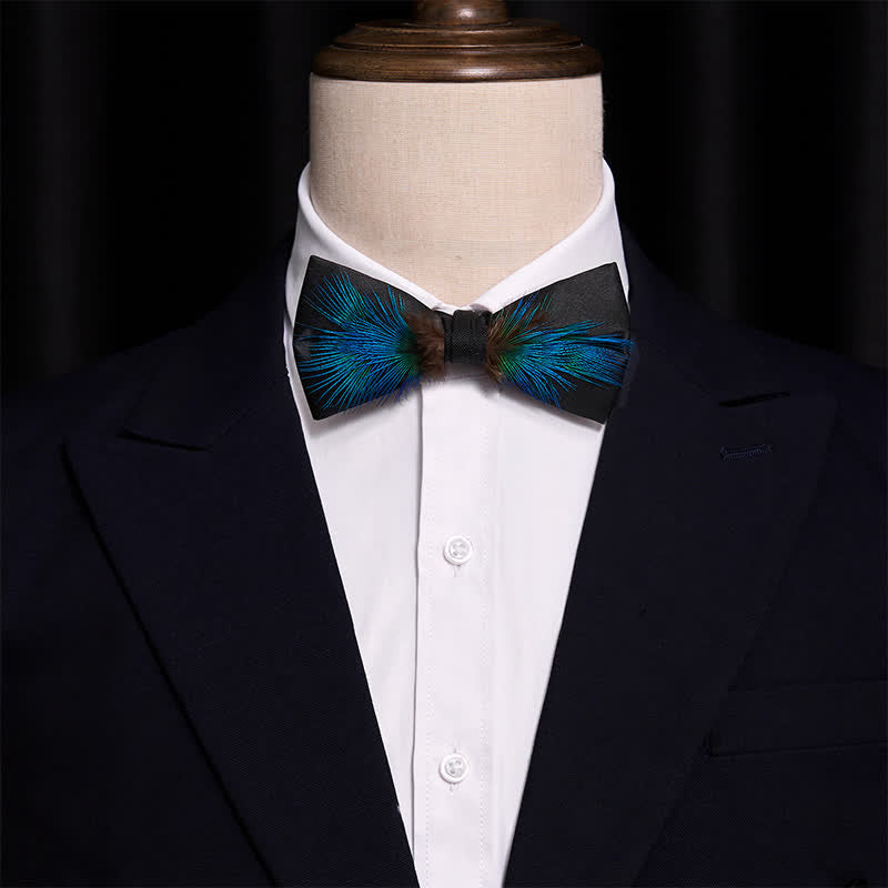 Elegante Blau & Schwarz Federfliege - image 1