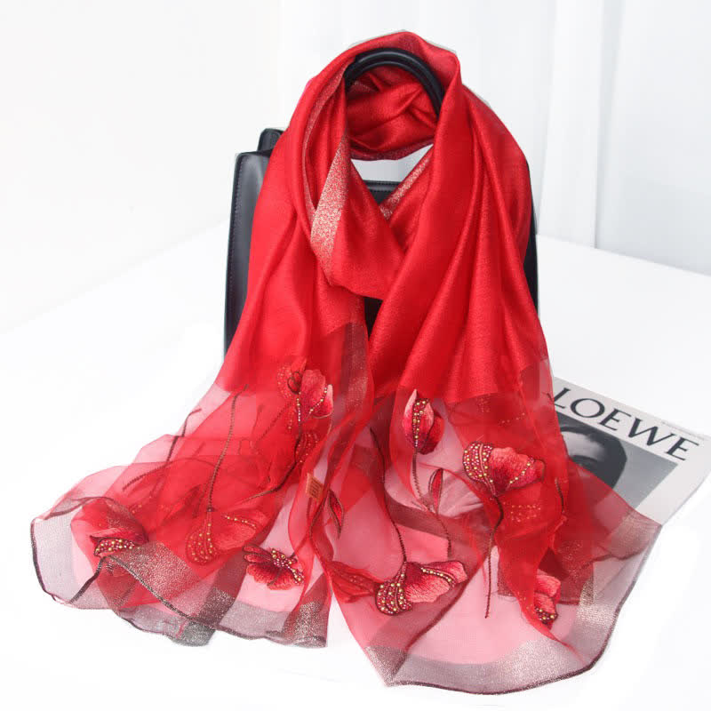 Damenschal aus Wolle und Seide mit handbestickten Perlen und Blumenmuster