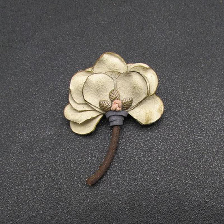 Original Design Retro Hochzeit Blumenblätter Stoff Brosche