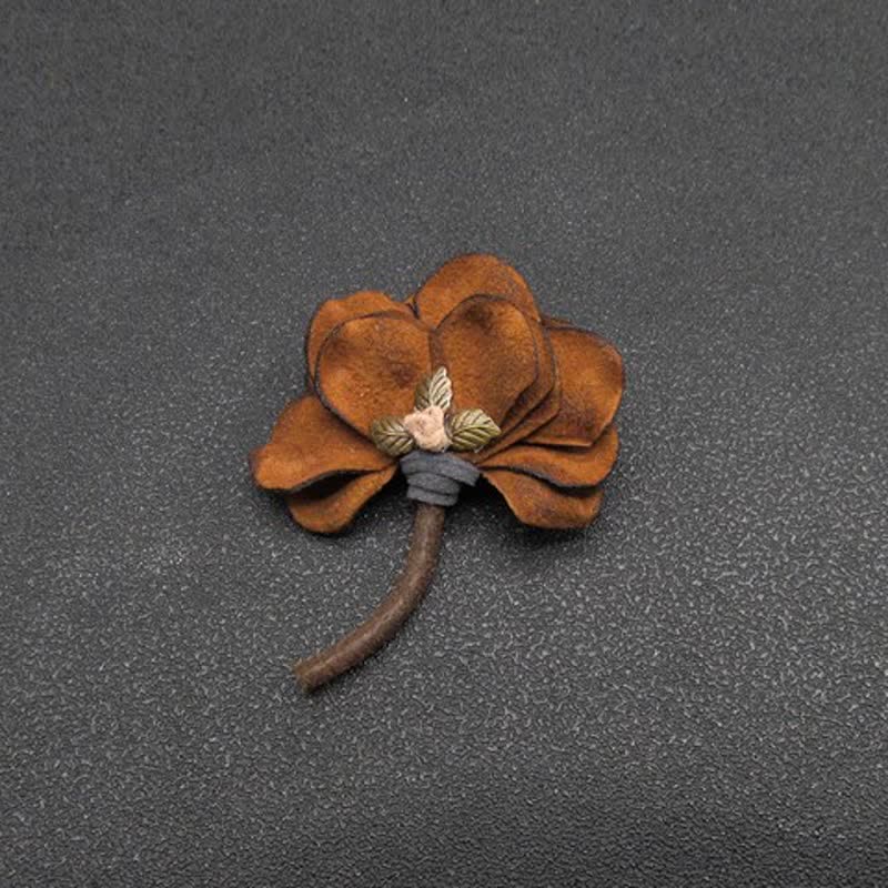 Original Design Retro Hochzeit Blumenblätter Stoff Brosche
