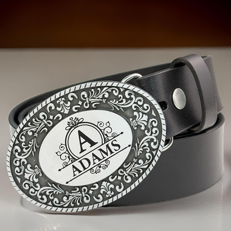 Runder Ledergürtel mit individuell graviertem Namen und Monogramm - image 0