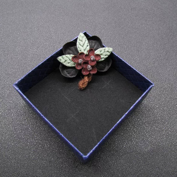 Rote Gänseblümchen-Hochzeitsbrosche mit originellem Blumenmuster
