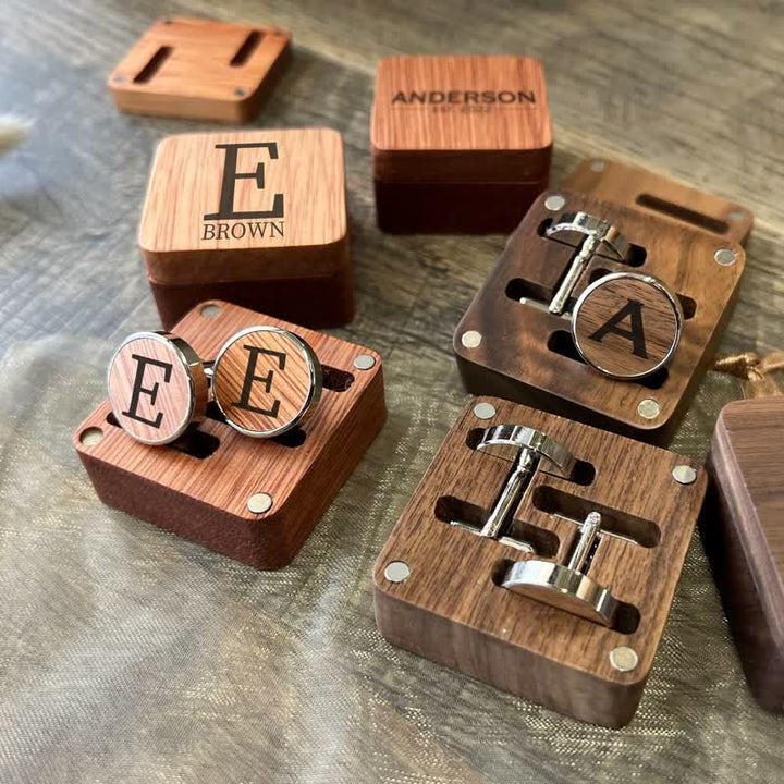 1 Paar klassische Manschettenknöpfe aus Holz mit individuellem Namen und Box