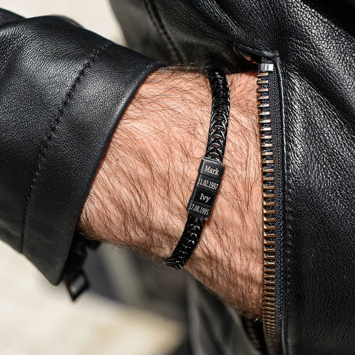 Personalisiertes Perlenarmband mit Nachnamen „Daddy“ aus Edelstahl
