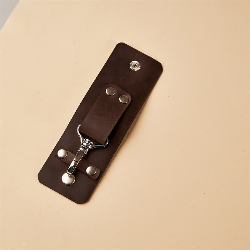 Retro-Schlüsselanhänger aus Leder mit Gürtelschlaufe