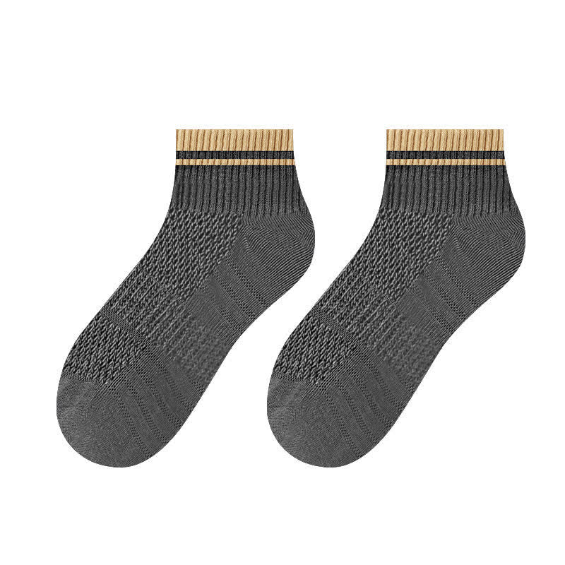 Dünne, kurze Sommersocken für Herren im Mesh-Ripp-Design