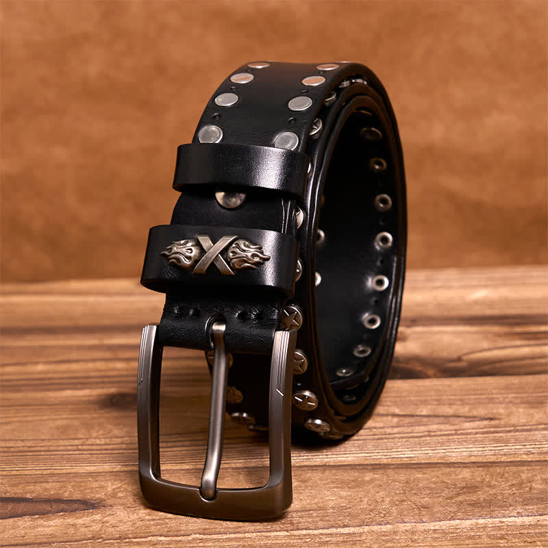 Handgemachter Ledergürtel mit Nieten im Punk-Biker-Stil