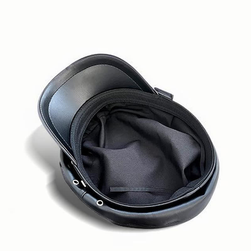 Unisex Barettmütze aus Leder im dunklen Stil mit Totenkopf-Nieten