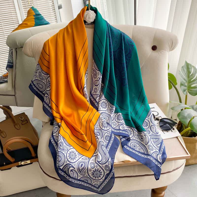 Eleganter, farblich passender, quadratischer Paisley-Schal aus Kunstseide für Herren