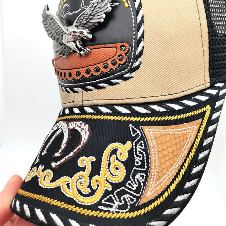 Beigefarbene Trucker-Mütze mit 3D-Metalldekor und Stickerei im mexikanischen Ethno-Stil (Vorverkauf) - image 2