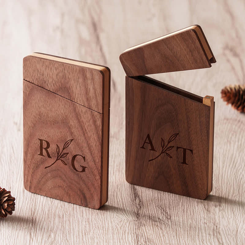 Visitenkartenetui aus Holz mit individueller Namensgravur - image 8