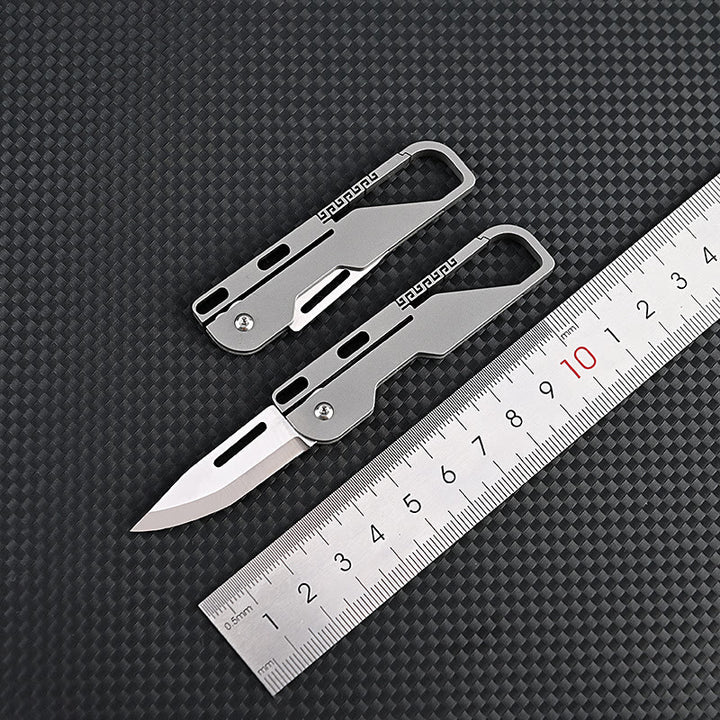 Multifunktionales EDC-Werkzeug aus Titanlegierung mit Schlüsselanhänger und Klappmesser - image 8