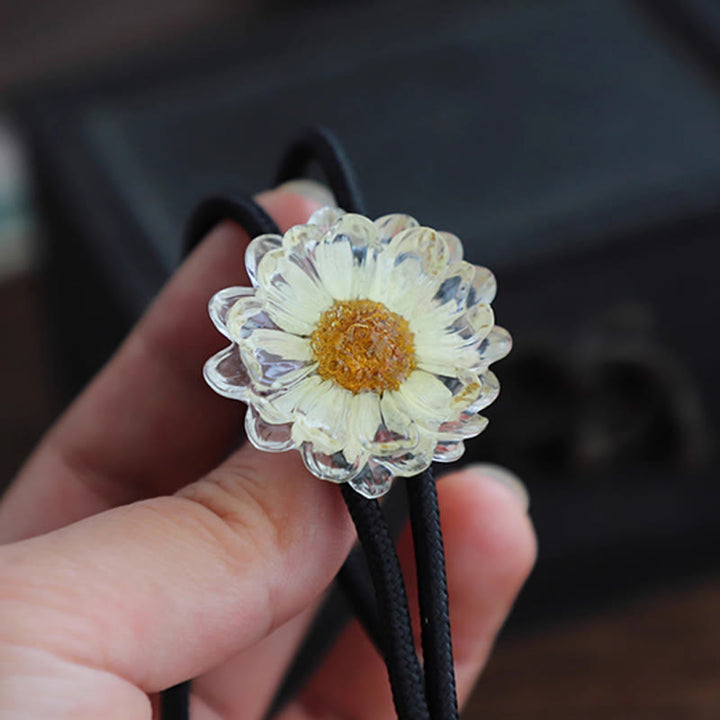 Handgemachte Bolo-Krawatte mit getrockneten Blumen und Gänseblümchen für Damen - image 9