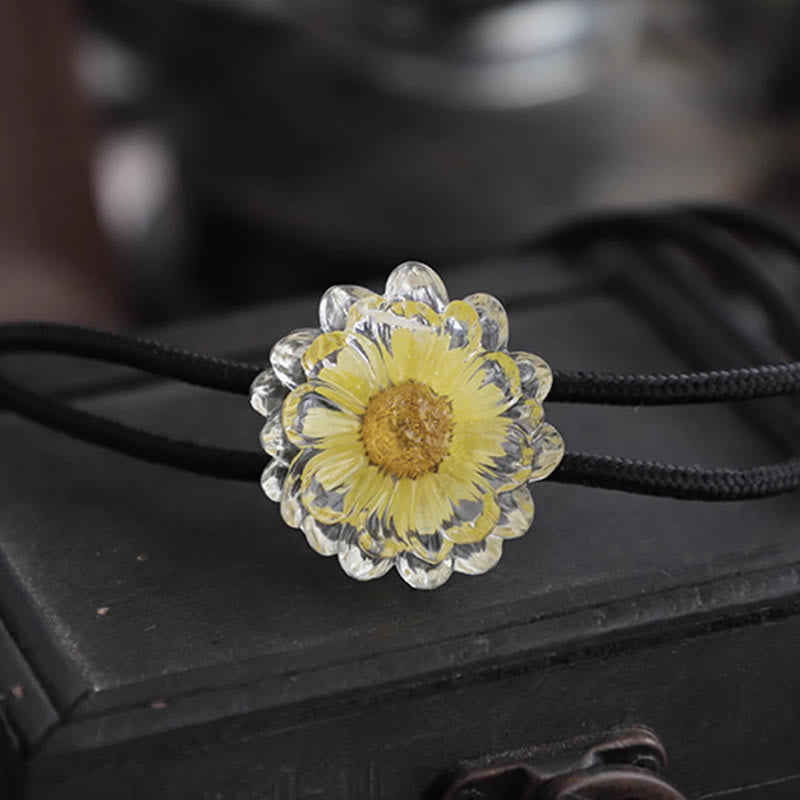 Handgemachte Bolo-Krawatte mit getrockneten Blumen und Gänseblümchen für Damen - Hellgelb - Weiches Seil - image 4