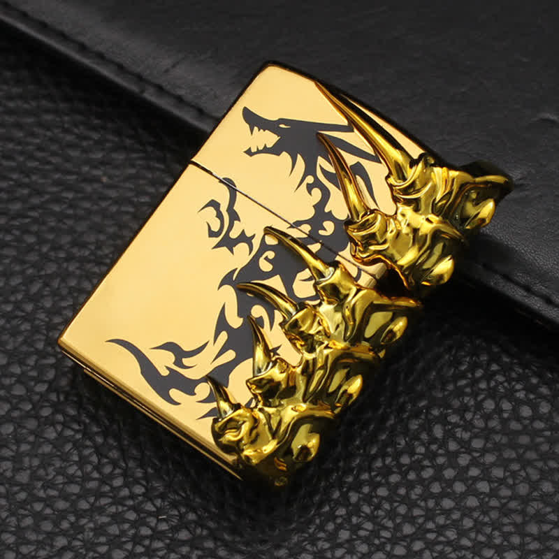 Nachfüllbares Butanfeuerzeug mit stereoskopischem Drachenrückenrelief - Gold - image 3
