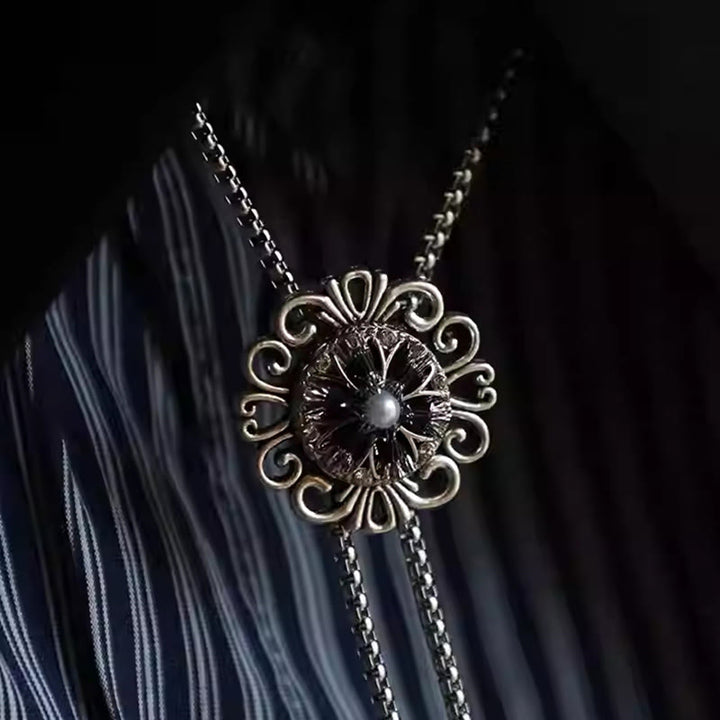 Exquisite Bolotie mit rundem Anhänger aus Spitze und Kunstperle - image 1