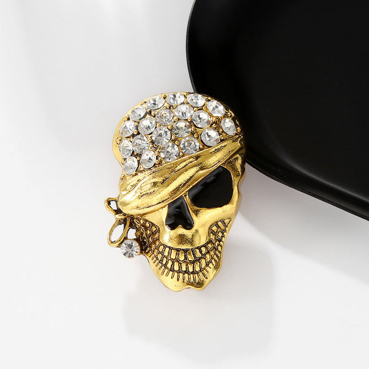 Halloween Lustige Diamant Piratenschädel Brosche Accessoire - Golden - image 3