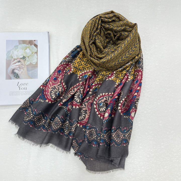 Sommer-Sonnenschutzschal für Damen im Ethno-Stil mit Cashew-Print - Grau - image 5
