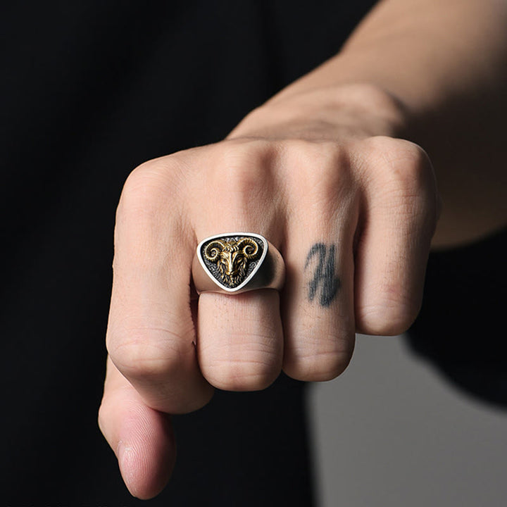 Vintage Western Stil geschnitzter Widderkopf Ring - image 1