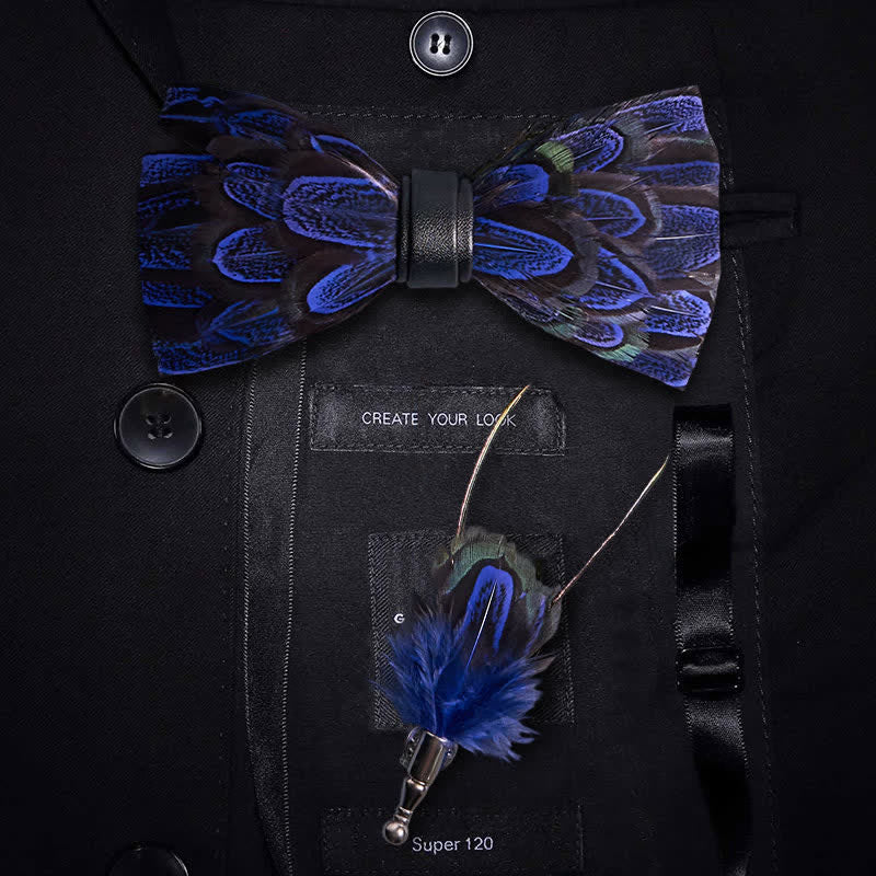 Königsblaue und schwarze Pfauenfeder-Fliege mit Anstecknadel - Mitternachtsblau & Schwarz - image 0