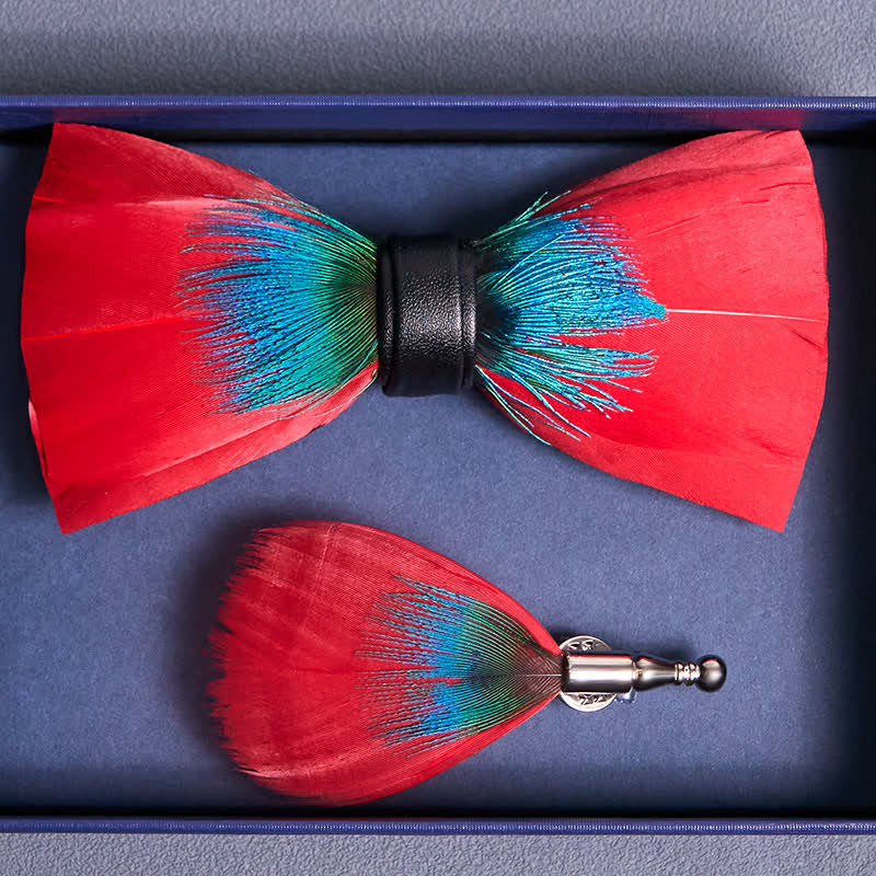 Exotische rot-blaue Federfliege mit Anstecknadel - image 3