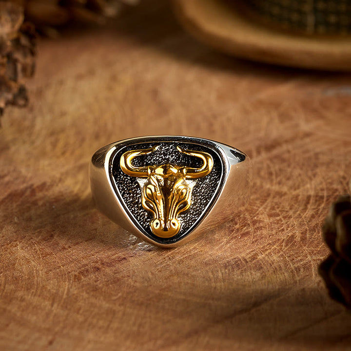 Dominierender Rock-Bullen-Pferde-Totem-Ring für Herren mit verstellbarem Öffnungswinkel - Antik Gold - image 0