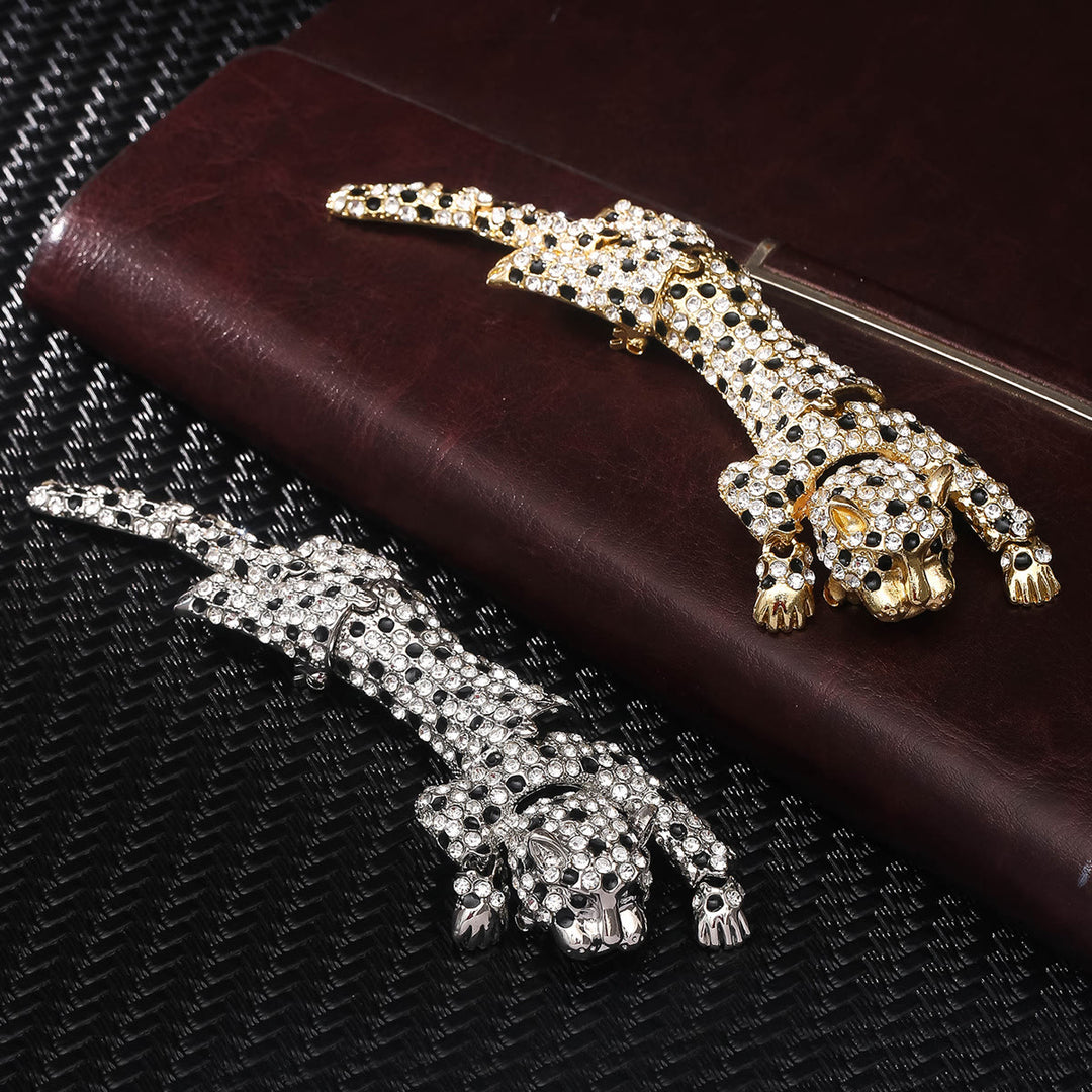 Luxuriöses, mit Diamanten besetztes, bewegliches Broschen-Accessoire mit Gepardenmotiv - image 0