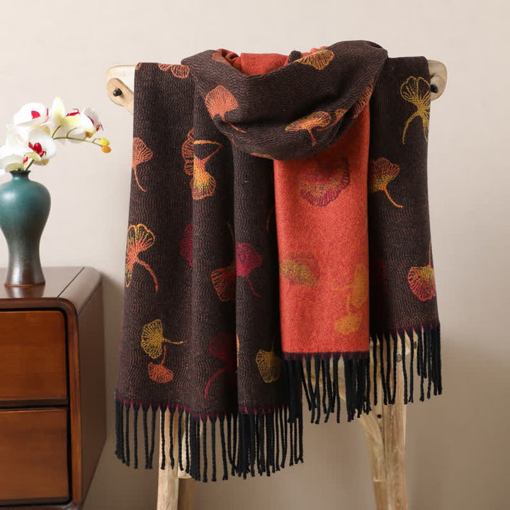 Doppelseitiger Schal mit Ginkgoblattmuster und Quasten - Schwarz - image 0