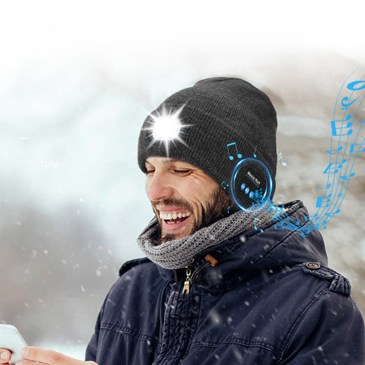 Wintermütze mit Bluetooth, Musik und LED-Beleuchtung - image 1