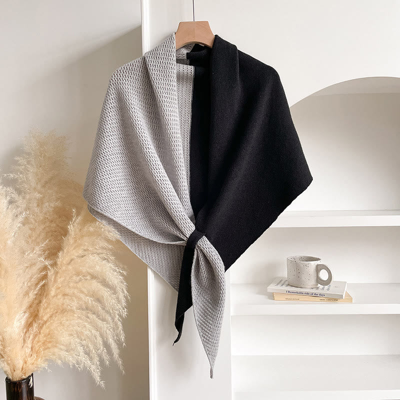 Eleganter, zweifarbiger, dreieckiger Damen-Winterschal - Schwarz Grau - image 8