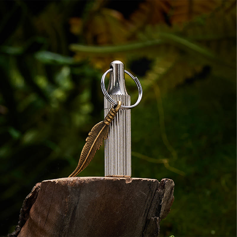 Kreativer Kapselmesser-Schlüsselanhänger, Federanhänger aus Legierung, Silberkette - image 5
