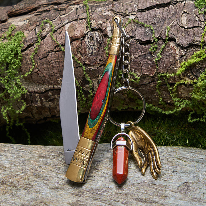 Buntes Messing-Klappmesser mit Buddha-Hand und Halskette aus rotem Stein - image 1