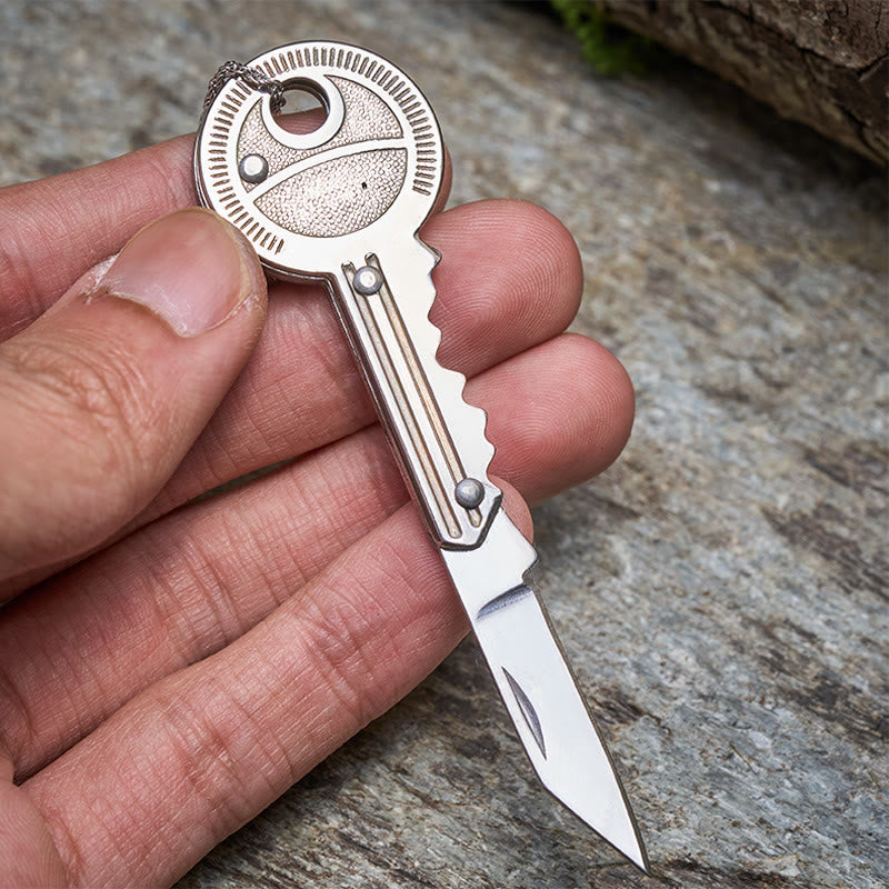 Praktischer Klappmesser-Schlüsselanhänger, silberne Halskette - Nur Schlüsselanhänger - image 5