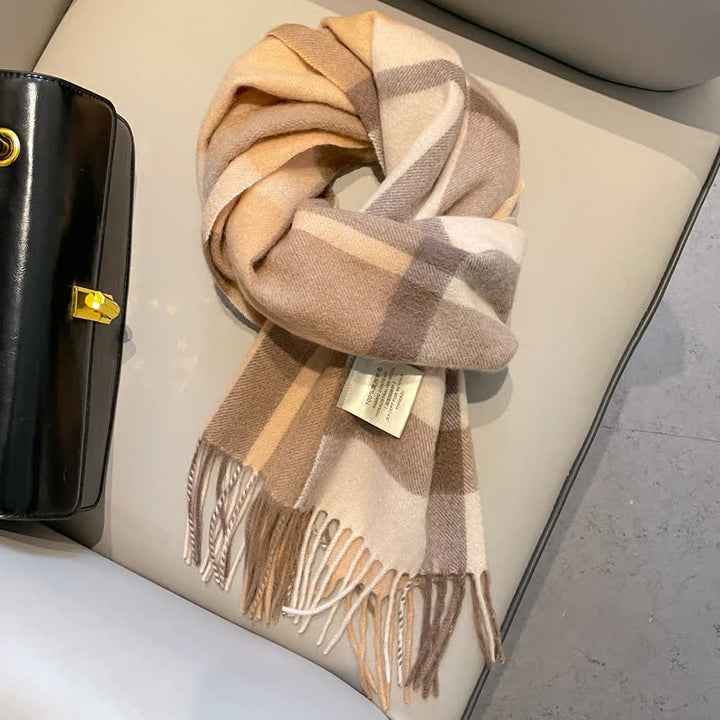 Unisex-Schal aus warmer Wolle mit Karomuster und Quasten - #10 - image 14