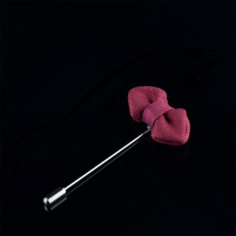 Stoff-Anstecknadel in Form einer spitzen Fliege für Herrenhochzeiten - Weinrot - image 9