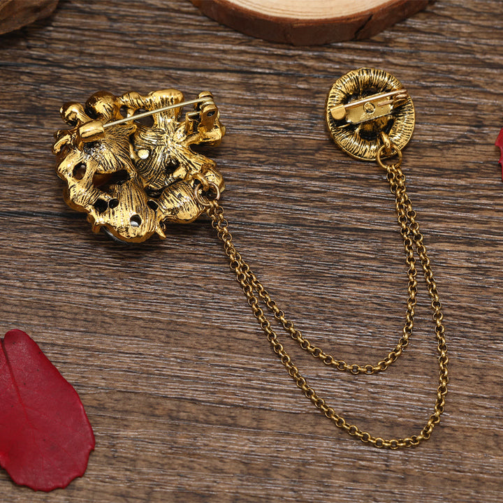 Vintage Brosche mit mehreren Edelsteinen, Perlen und floraler Kette - image 5