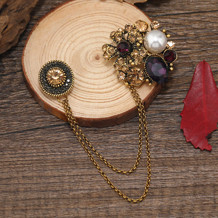 Vintage Brosche mit mehreren Edelsteinen, Perlen und floraler Kette - Amethyst - image 2