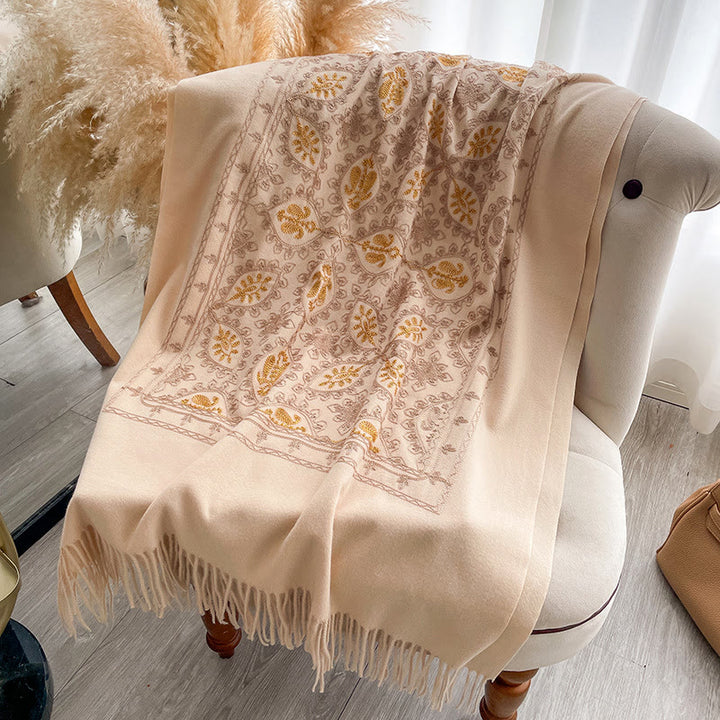 Damen-Schal mit Vintage-Blumenmuster und Fransen - image 10