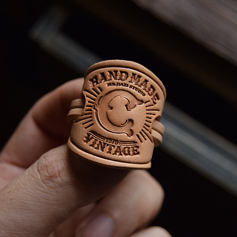 Einstecktuch im Retro-Stil mit verschiedenen Mustern und Buchstabenschnalle - image 4