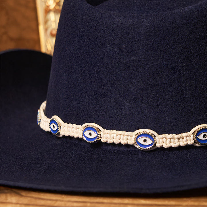 Herren-Cowboyhut mit weißem Strickgürtel und Evil-Eye-Motiv - image 5