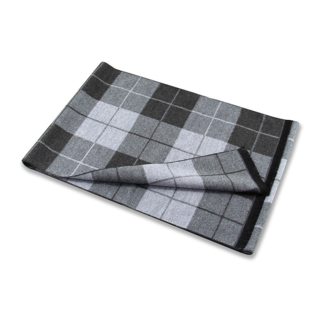 Klassischer karierter Herrenschal mit Quasten, warm - image 11