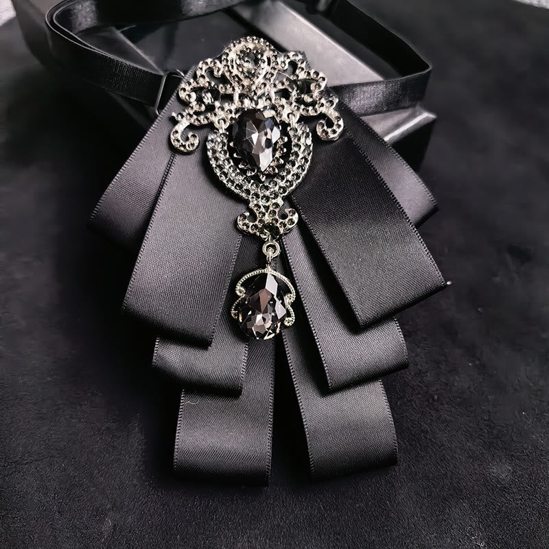 Vintage-Fliege für Herren mit mehrlagigem Schmuckband und Brustornament - Stil Nr. 7 - image 8