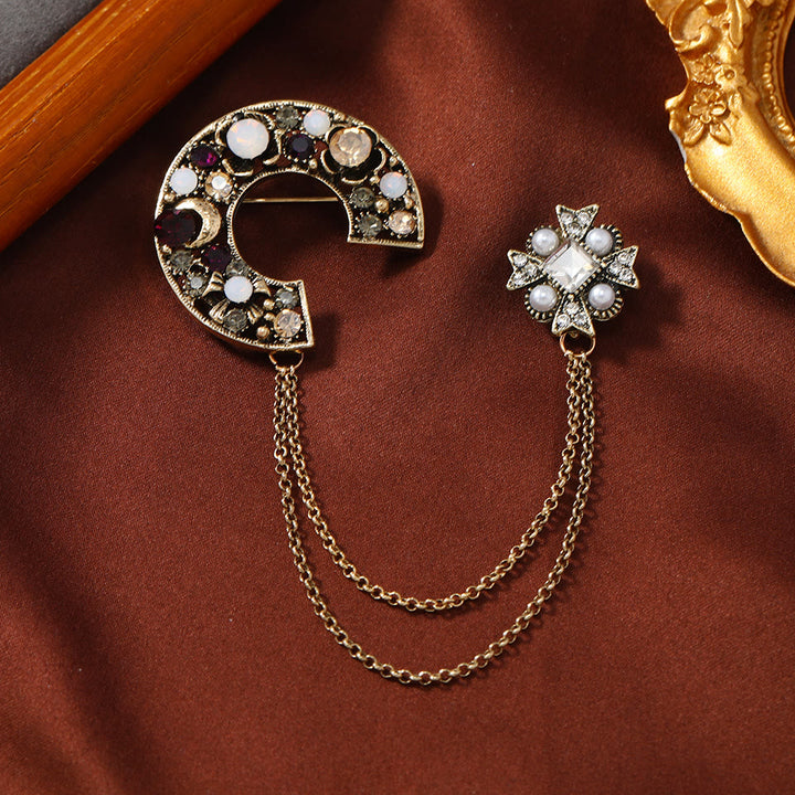Vintage-Brosche mit Edelsteinbesatz, Halbmondform, Doppelkette und goldenen Akzenten - Stil Nr. 5 - image 4