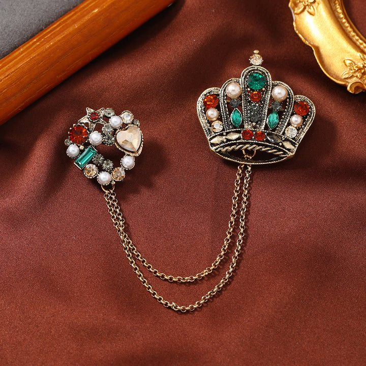 Vintage-Brosche mit Edelsteinbesatz, Halbmondform, Doppelkette und goldenen Akzenten - Stil Nr. 4 - image 3