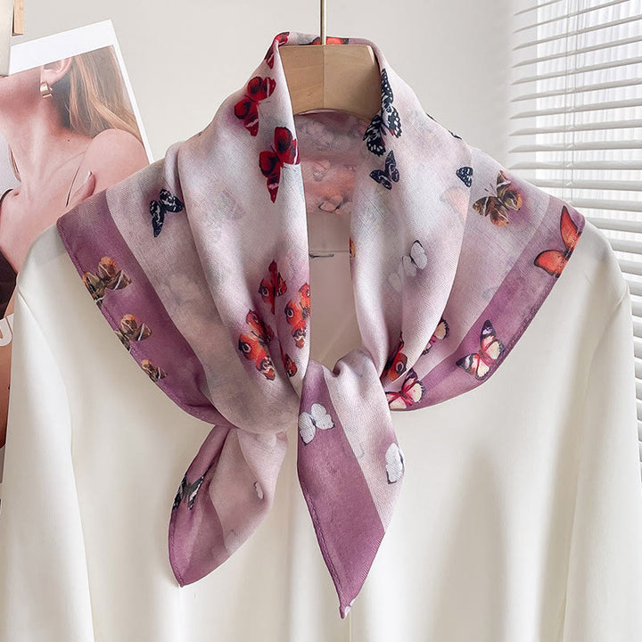 Dünner, quadratischer Schal für Damen mit reichhaltigem Print in verschiedenen Stilen - Stil Nr. 13 - image 12