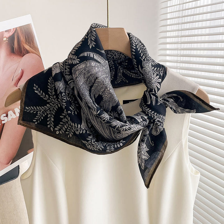Dünner, quadratischer Schal für Damen mit reichhaltigem Print in verschiedenen Stilen - Stil Nr. 7 - image 6