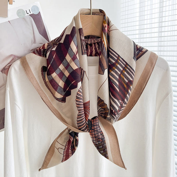 Dünner, quadratischer Schal für Damen mit reichhaltigem Print in verschiedenen Stilen - Stil Nr. 40 - image 39