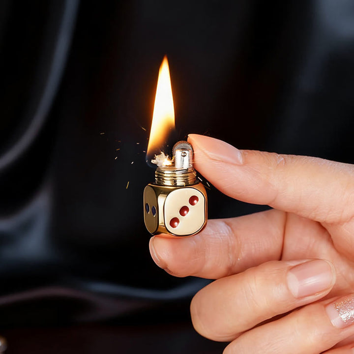 Klassischer Mini-Würfel-Nachfüllfeuerzeug-Schlüsselanhänger - image 2