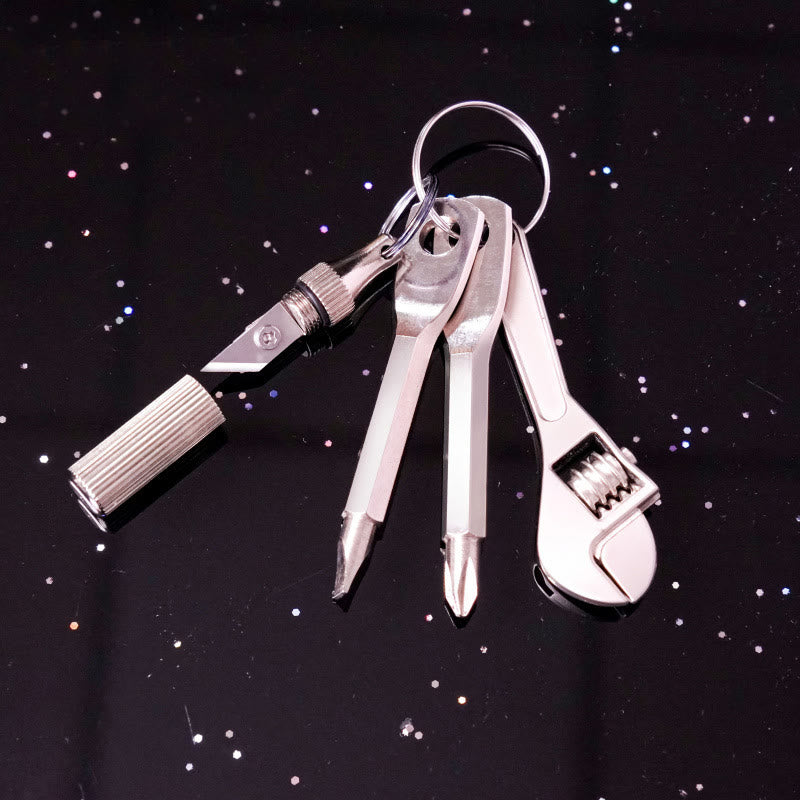 4-in-1-Taschenwerkzeug: Mini-Messer, Schraubenschlüssel, Schraubendreher, Schlüsselanhänger - 4 Stück - image 0